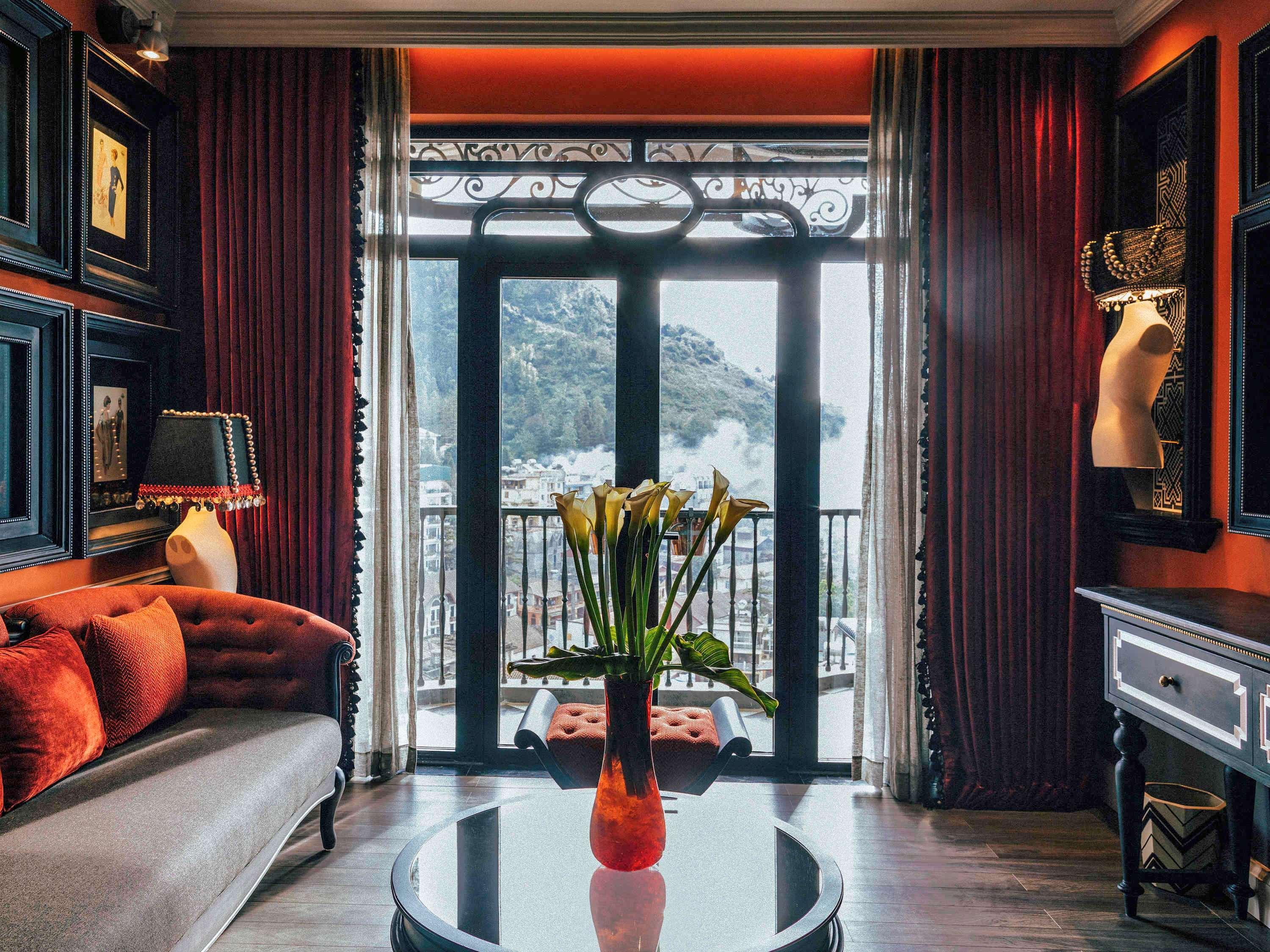 Hotel De La Coupole - Mgallery Sapa Exteriér fotografie A suite at the Mandarin Oriental, Geneva
